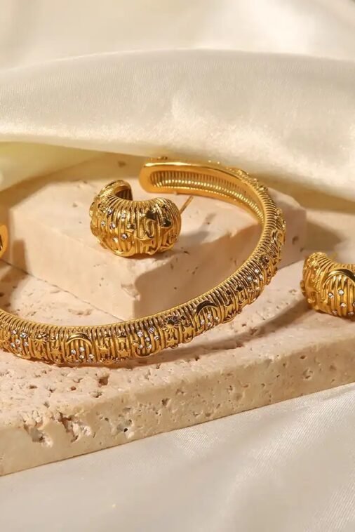 GOLD MOON SET - Image 4
